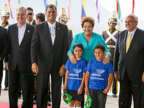 Dilma participa da cúpula da Unasul no Equador: passos decisivos para a integraç
