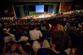 Ato-homenagem foi um encontro entre gerações em defesa da memória, da verdade e da justiça. | Foto: Ramiro Furquim/Sul21