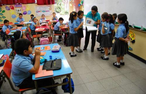 20181110-proyecto-educativo-el-salvador-02-998x640_1.jpg