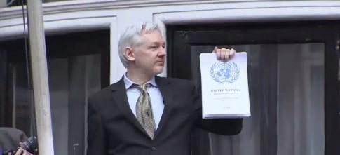  assange shows un resolution