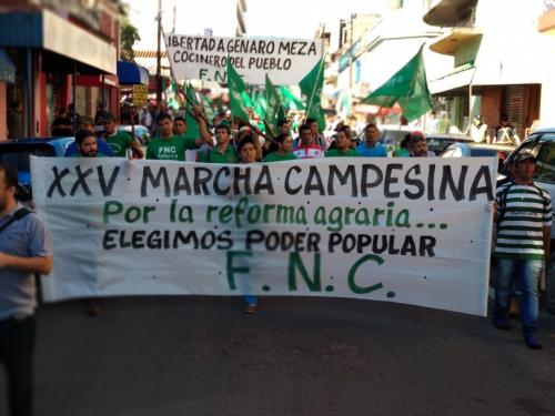 campesinos_paraguay_marcha.jpg