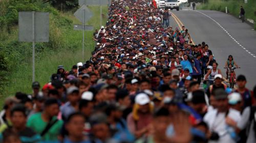 caravana-de-migrantes-desde-honduras-hacia-estados-unidos.jpg