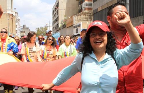 chavismo_alegria_22_mujeres_custom.jpg