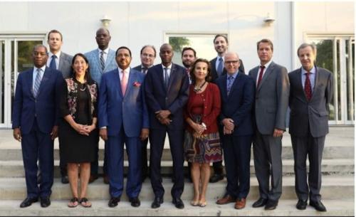 core-group-surrounding-president-jovenel-moise.jpg