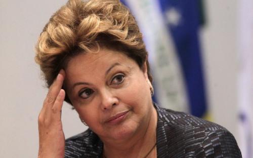  dilma pensativa