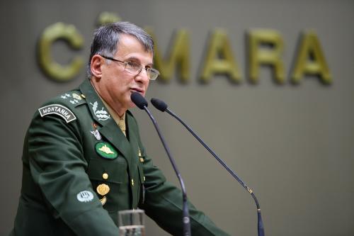 el-comandante-del-ejercito-de-brasil-el-general-edson-leal-pujol.-foto-de-archivo.jpg