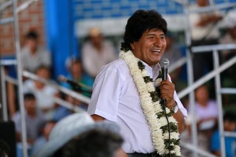 evo_morales_cuatro_mobile.jpg