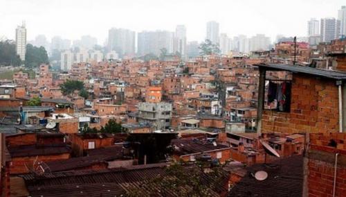 favela.jpg