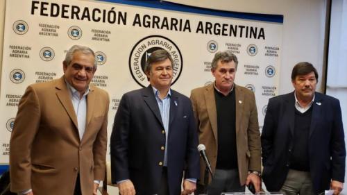 Los grandes productores sojeros se lanzan contra el gobierno