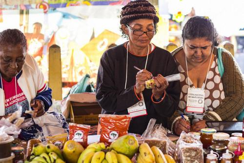 feira_nacional_reforma_agraria.jpg