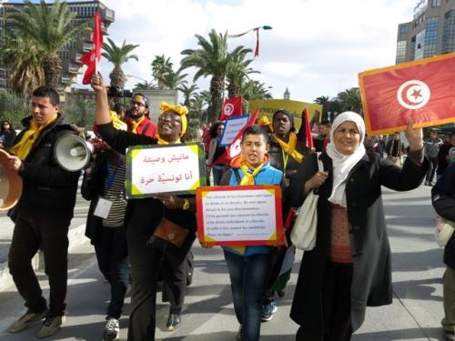 FSM Túnez 2015 Sergio Ferrari fsm 2015 manifestacion de clausura 28 marzo 2015 foto sergvio ferrari small