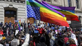 Protestas en Indiana indiana lgbt religious freedom rfra discrimination pence   democracy now