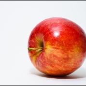  manzana roja fondo blanco   telesur