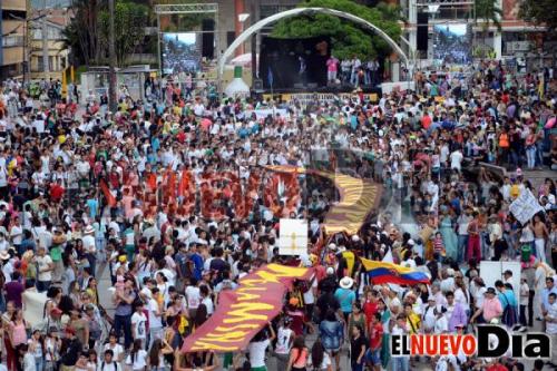Foto: portada de El Nuevo Día, Ibagué colombia Marcha Carnaval contra ecocidio Foto: portada de El Nuevo Día, Ibagué colombia Marcha Carnaval contra ecocidio