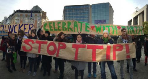 Foto: Friends of the Earth Europe Protesta contra el TTIP