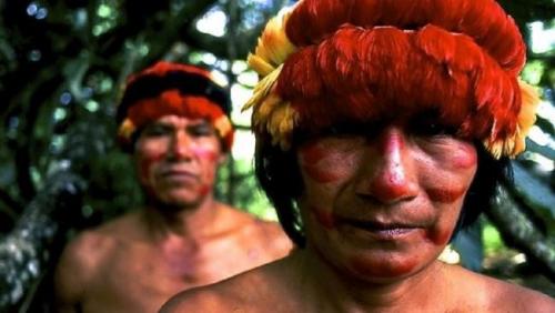 indigenas_amazonicos_peru.jpg