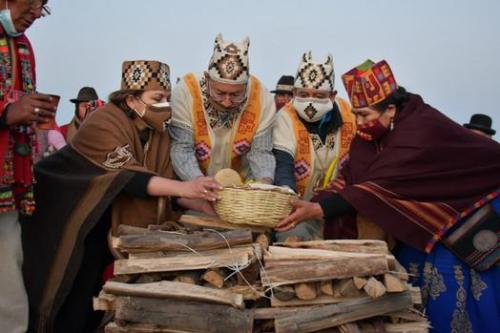 indigenas_bolivia_arce.jpg