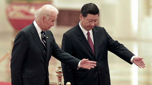 joe_biden_com_xi_jinping.png