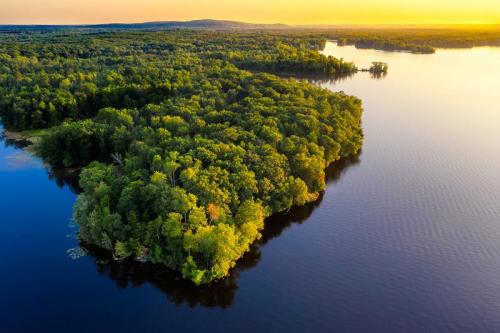 la-riqueza-natural-de-la-amazonia-como-base-del-desarrollo-sostenible-regional.jpg