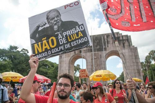 lula_protesta.jpg