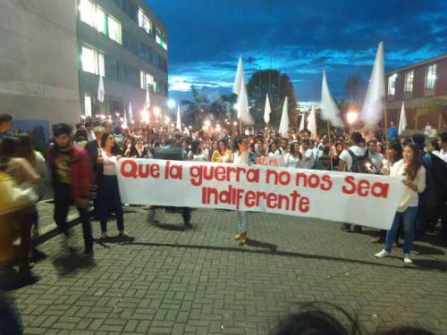 manifestacion guerra y paz