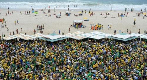  manifestacion playa brasil
