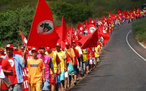 marcha-mst-brasil.jpg