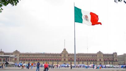 mexico_palacio_nacional.jpg