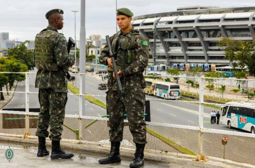 militares_brasil.jpg