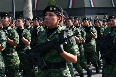 militares_mujeres_mexico.jpg