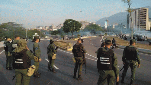 militares_venezuela.gif