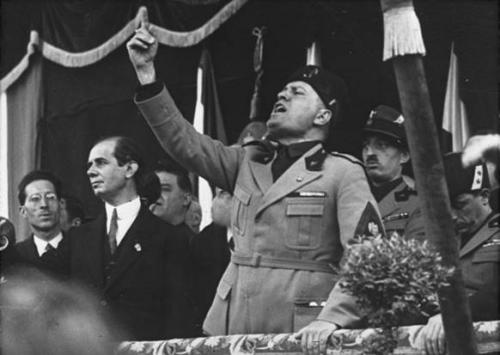Podemos lembrar do fascismo italiano (Bundesarchiv) musilini Podemos lembrar do fascismo italiano (Bundesarchiv) musilini