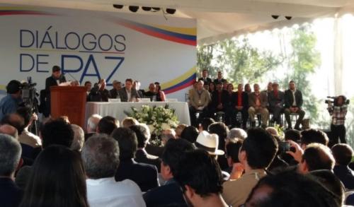 negociaciones_de_paz_custom.jpg