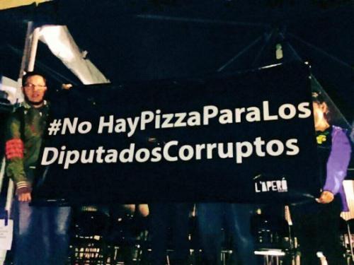 no_hay_pizza_para_los_corruptos.jpg