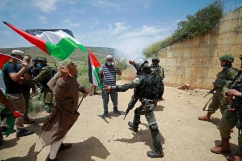 palestinos_militares.jpg