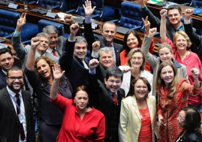 parlamentarios_brasil.png parlamentarios_brasil.png