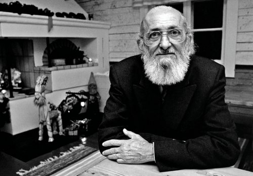 paulo-freire_adufepe.org_.br_-768x536-1.png