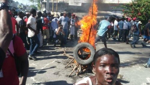 protestas_contra_moise_foto_hispantv_custom.jpg