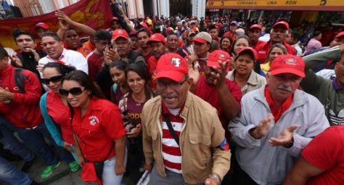 Venezuela: Pueblo movilizado en defensa de las conquistas sociales. Foto AVN pueblo movilizado avn