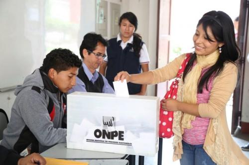 referendum_2018_peru.jpg