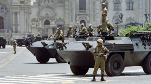 tanques_en_lima.jpg tanques_en_lima.jpg