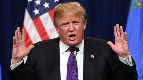trump_habla_manos.jpg trump_habla_manos.jpg